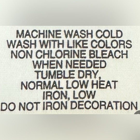 Women's Modern Lux fun Santa Graphic Tee 3/4 Raglan Sleeve Junior Fit Cotton L - Picture 8 of 8